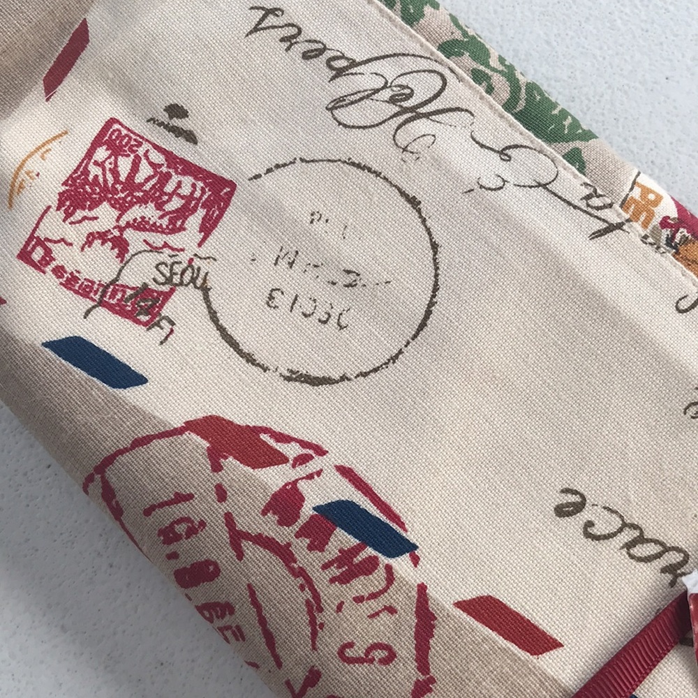 Pottery barn letters to Santa 🎅🏻 table runner - Picture 2 of 6